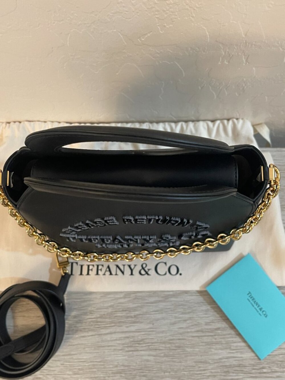 New Tiffany & Co. Tote Crossbody RTT Heart Handbag Black Leather Gold Charms - Picture 12 of 13